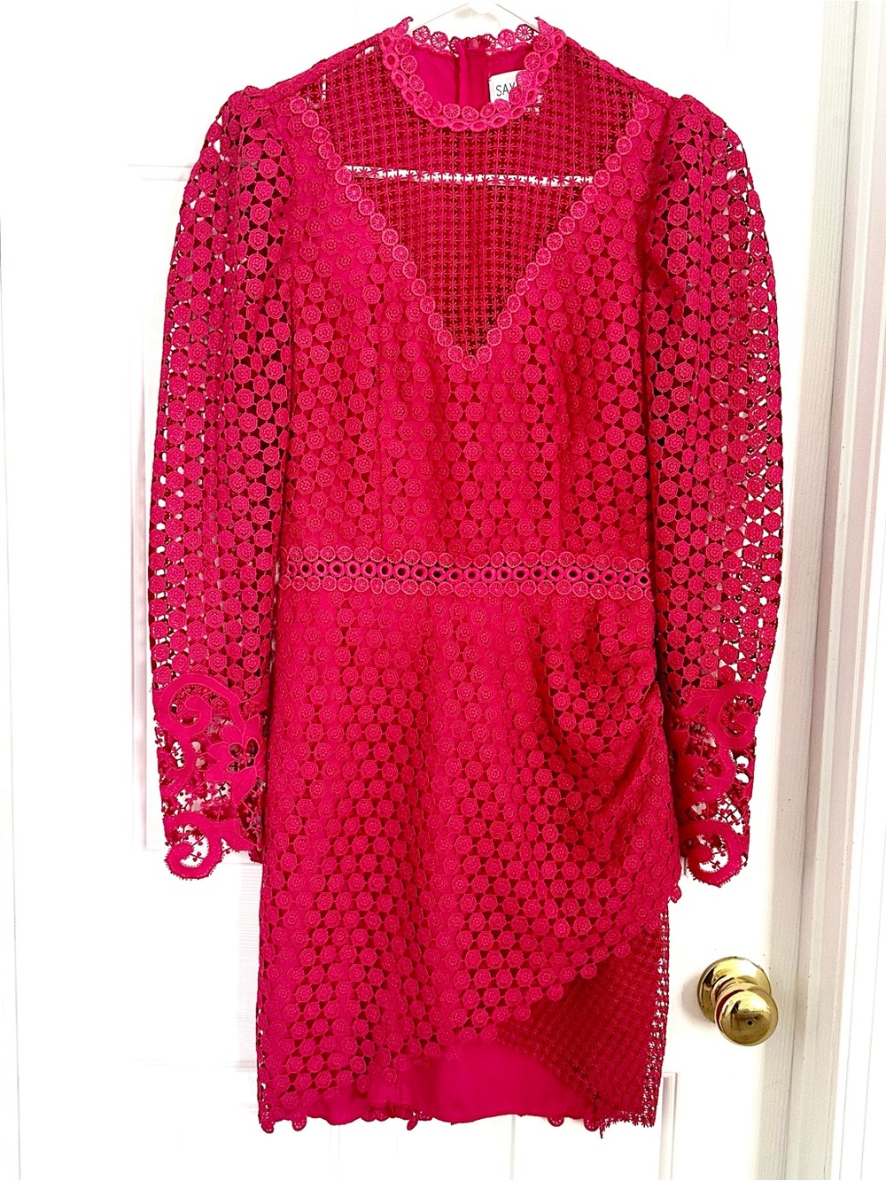 Saylor Kerrianne Magenta Lace Dress size small
